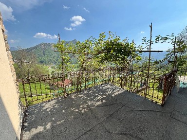 Terratetto unifamiliare via Ca' Astori 4, Dossena
