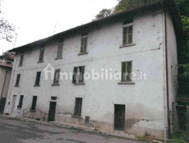 Casa indipendente all'asta via Piave, 8, Paladina