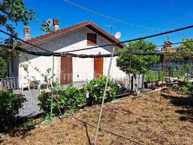 Terratetto unifamiliare via Pratolungo, Zogno