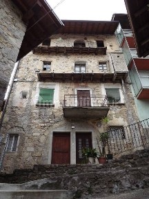 Terratetto unifamiliare via Cavalier Antonio Dentella, Centro, Bracca
