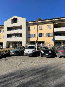 Locale commerciale in Affitto