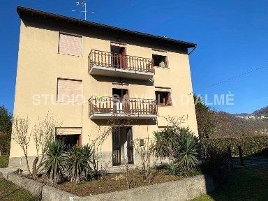 Terratetto unifamiliare via IV Novembre, Camoneone, Capizzone