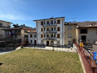 Terratetto unifamiliare via caneva 1, Centro, Serina