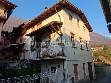 Terratetto unifamiliare 140 m², buono stato, Endine, Endine Gaiano