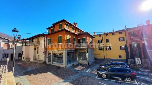 Terratetto unifamiliare 240 m², da ristrutturare, Ranzanico