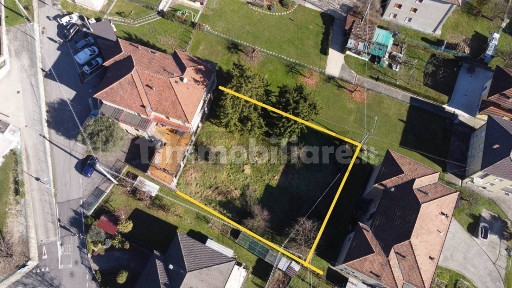 Terratetto unifamiliare 300 m², buono stato, Trate, Gaverina Terme