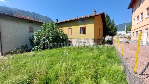 Terratetto unifamiliare 250 m², buono stato, Endine, Endine Gaiano