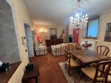 Terratetto unifamiliare 355 m², buono stato, Villongo