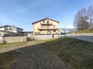 Rovetta, Via Maninetti