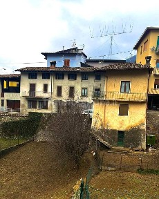 Terratetto unifamiliare via De Ocha 25, Centro, Gandino