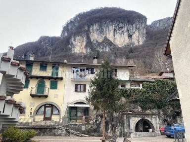 Terratetto unifamiliare via Papa Giovanni XXIII, Centro, Cornalba