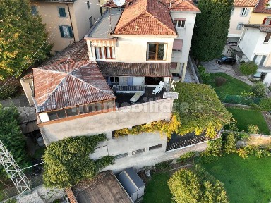 Terratetto unifamiliare 900 m², buono stato, Centro, Albino