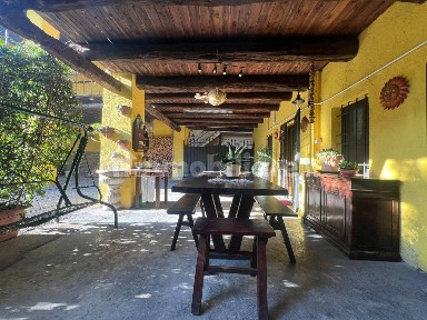 Terratetto unifamiliare 450 m², buono stato, Calvenzano