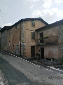 Terratetto unifamiliare via Casale, Sant'Antonio, Caprino Bergamasco