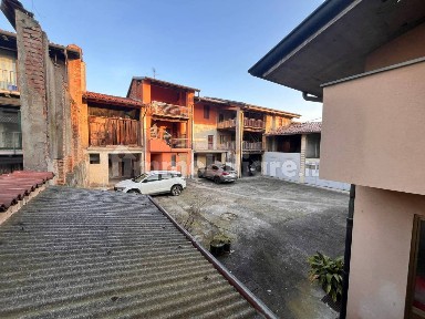 Terratetto unifamiliare via Borgonuovo 11, Centro, Urgnano