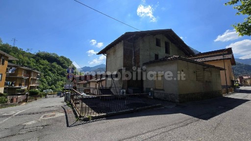 Terratetto unifamiliare via Risorgimento 18, Ponte Nossa
