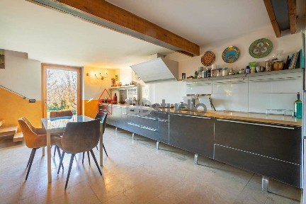 Terratetto unifamiliare 190 m², ottimo stato, Fontana - Castagneta, Bergamo