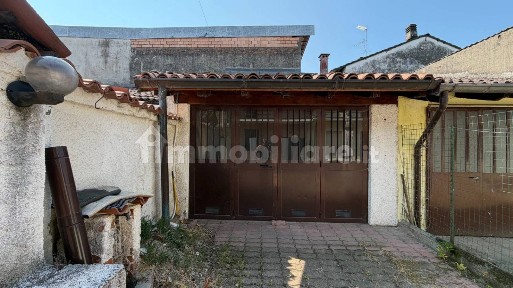 Mortara, via xx settembre