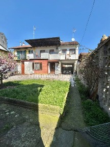 Mortara, Corso Giovanni Josti