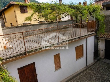 Terratetto unifamiliare 70 m², Centro, Sovere