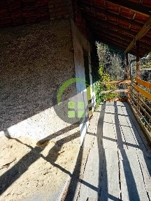 Terratetto unifamiliare 190 m², da ristrutturare, Centro, Vertova