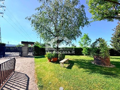 Terratetto unifamiliare 670 m², Gorlago