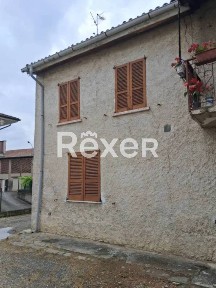 Terratetto unifamiliare via Montello, Tre Re Mezzana Corti, Cava Manara