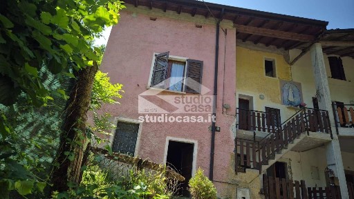 Terratetto unifamiliare 110 m², Endine, Endine Gaiano
