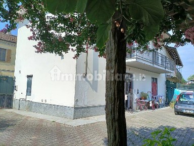 Terratetto unifamiliare 110 m², buono stato, Centro, Mortara