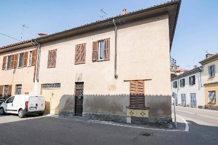 Rivanazzano Terme, Via Malaspina, 2