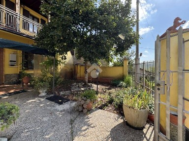 Terratetto plurifamiliare Località Cà Sgarioli 7, Santa Maria della Versa