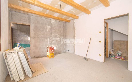 Scaldasole, Via Piave 106