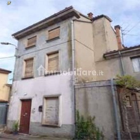 Casa indipendente all'asta frazione Casalunga 30, San Damiano al Colle