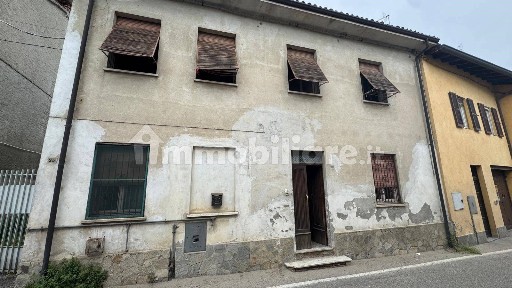 Mortara, Via 20 Settembre, 48