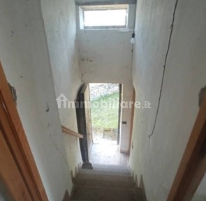 Casa indipendente all'asta Località Castano, Varzi