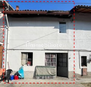Casa indipendente all'asta piazza San Vittore 41, Pieve Porto Morone