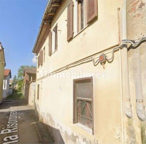 Casa indipendente all'asta via Risorgimento 36, Zeme