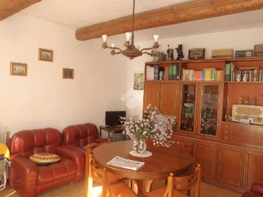 Terratetto plurifamiliare Loc. Scazzzolino 5, Centro, Rovescala