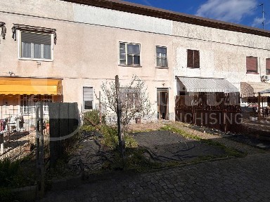 Terratetto unifamiliare via Valle 58, Centro, Borgo San Siro