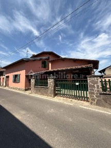 Terratetto unifamiliare via Roma, Alagna