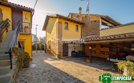 Terratetto unifamiliare vicolo Breva, Centro, Silvano Pietra