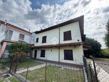 Terratetto unifamiliare via Molino 48, Centro, San Zenone al Po