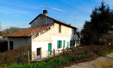 Garlasco, Strada della Maddalena, 11