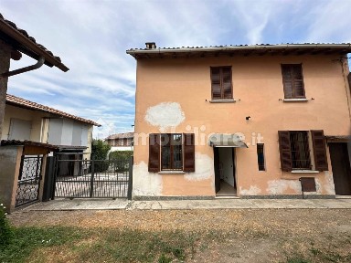 Terratetto unifamiliare via Mazzini, Gerenzago
