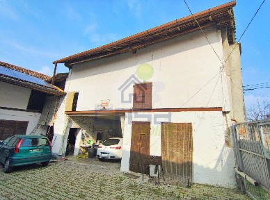 Terratetto unifamiliare via santa maria 124, Centro, Villanterio