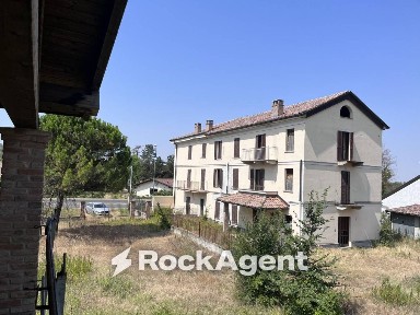 Terratetto plurifamiliare via Marconi, 47, Rivanazzano, Rivanazzano Terme