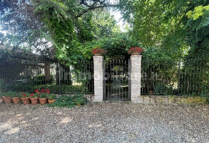Voghera, Via Carlo Alberto