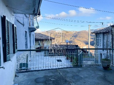 Romagnese, frazione Casa Crevani