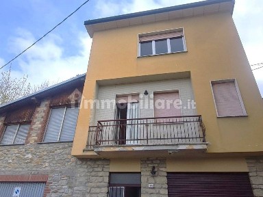 Terratetto unifamiliare frazione Crociglia 17, Crociglia, Zavattarello