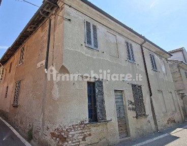 Terratetto unifamiliare via delle Mura, Centro, Garlasco